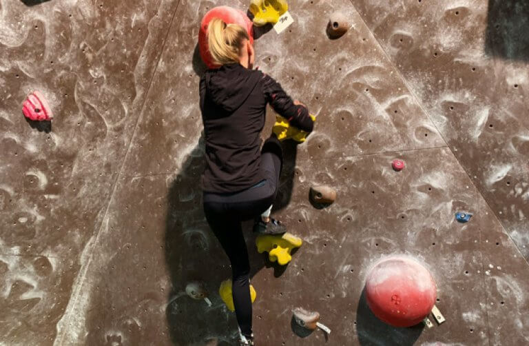 Teamevent-Bouldern-about-us-768x502